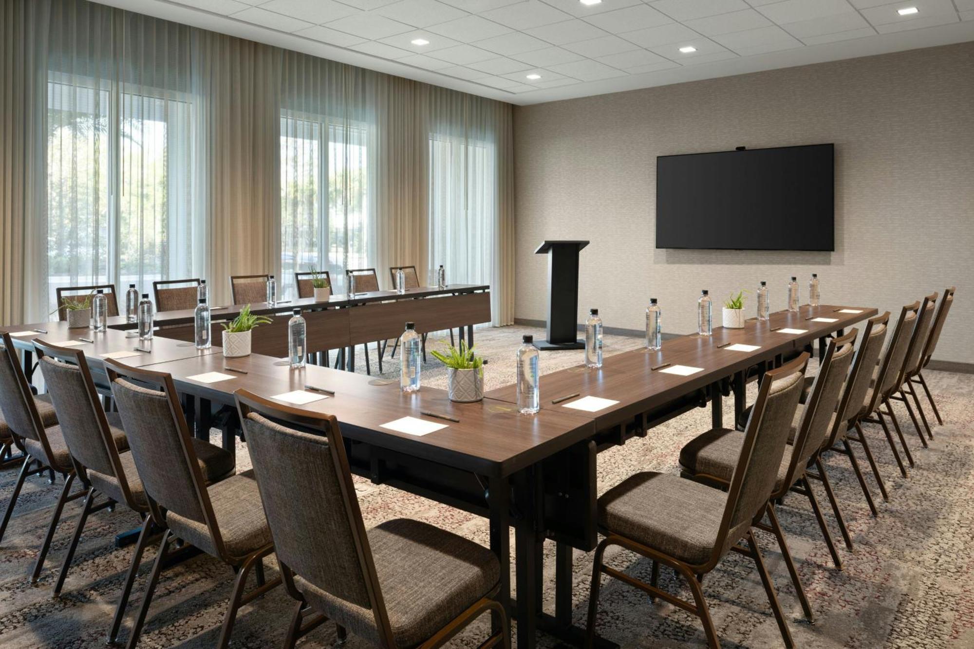 Courtyard By Marriott Titusville Kennedy Space Center Экстерьер фото